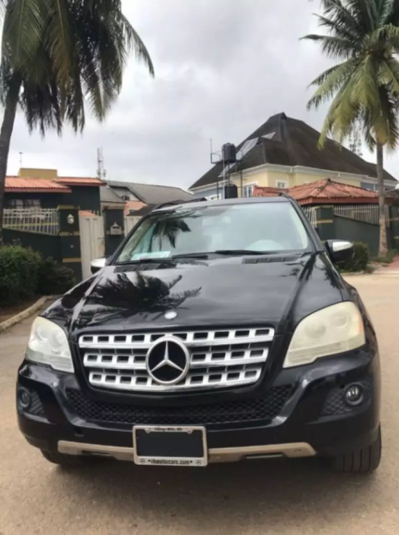 Mercedes-Benz ML 350   - 2010