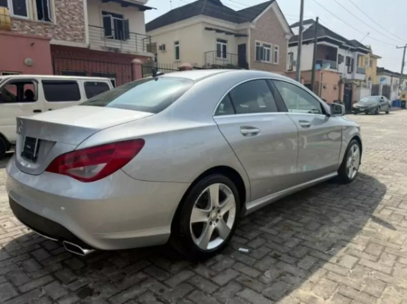 Mercedes-Benz CLA-Class   - 2015