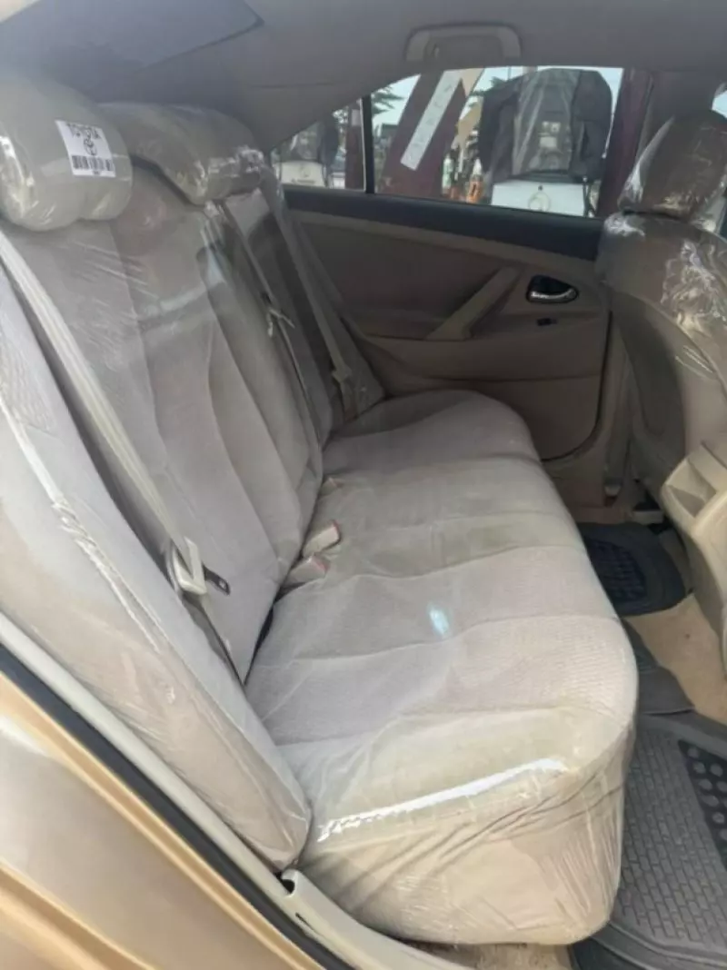Toyota Camry   - 2007