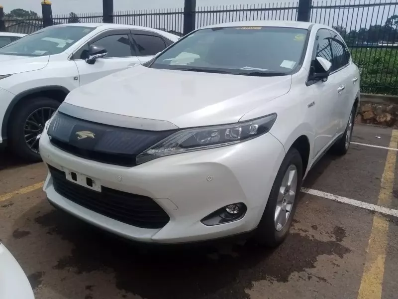 Toyota Harrier hybrid