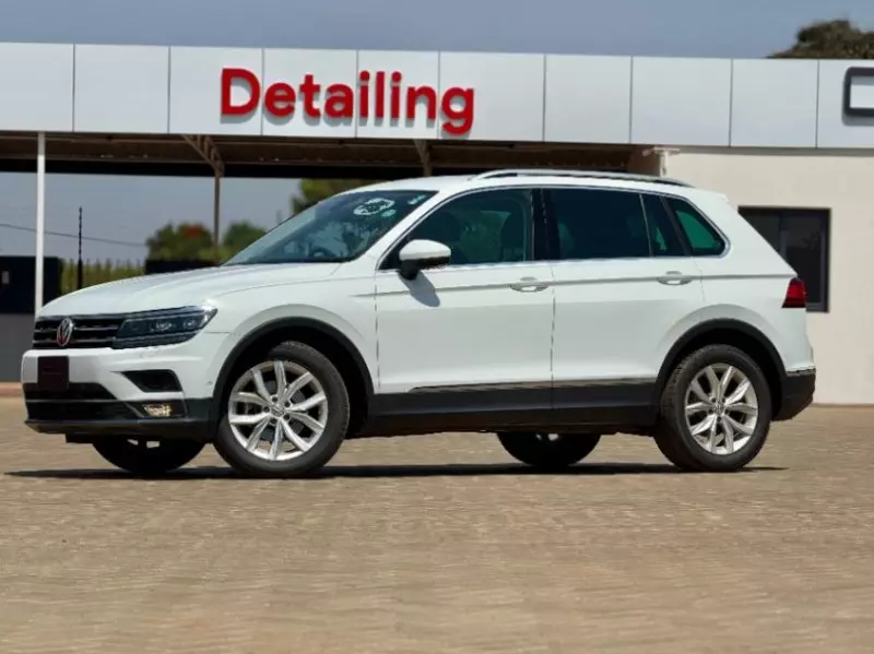 Volkswagen Tiguan   - 2018