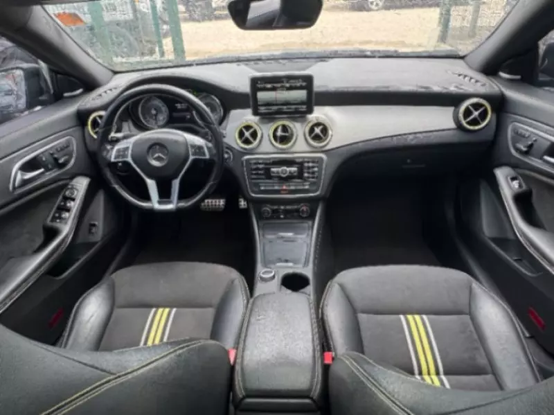 Mercedes-Benz CLA 250   - 2014