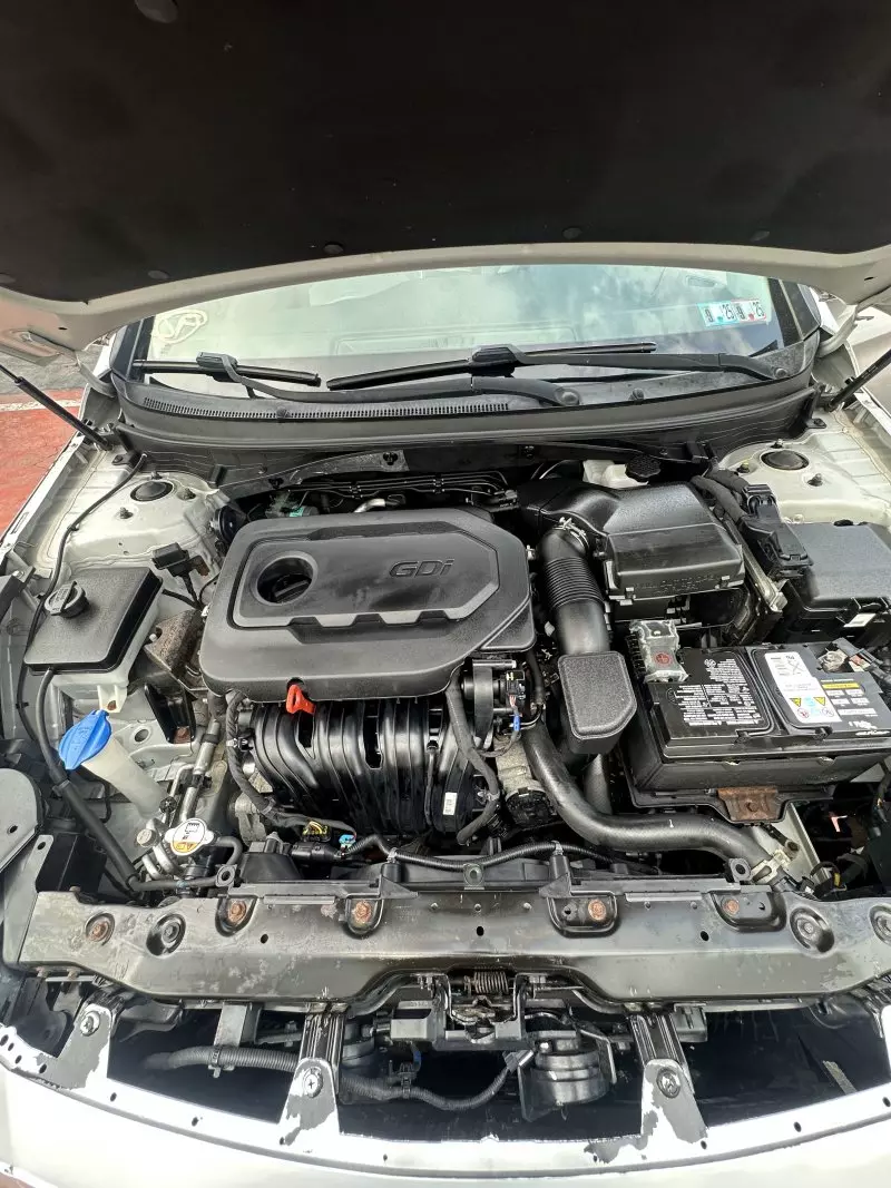 Hyundai Sonata   - 2016