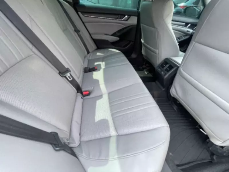 Honda Accord   - 2018