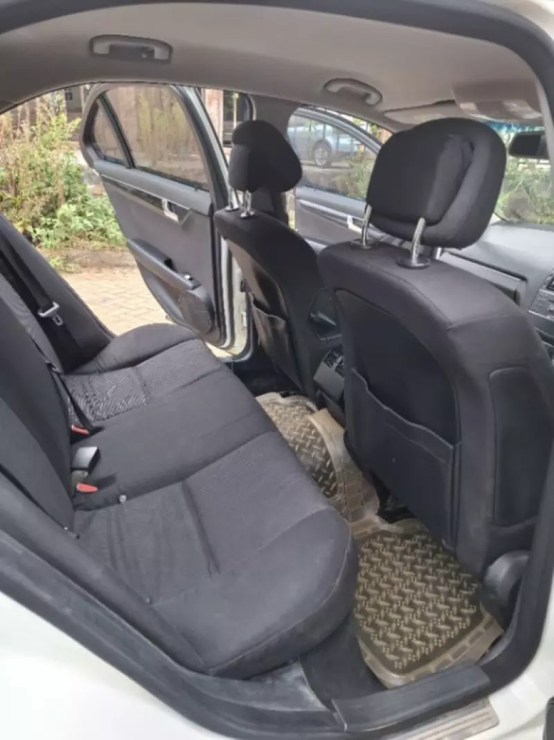 Mercedes-Benz C200   - 2009