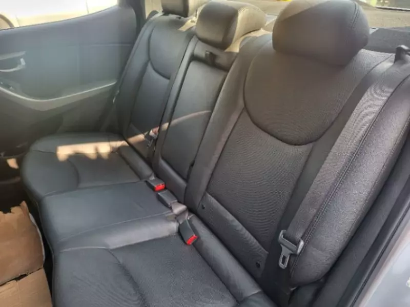 Hyundai Elantra   - 2015