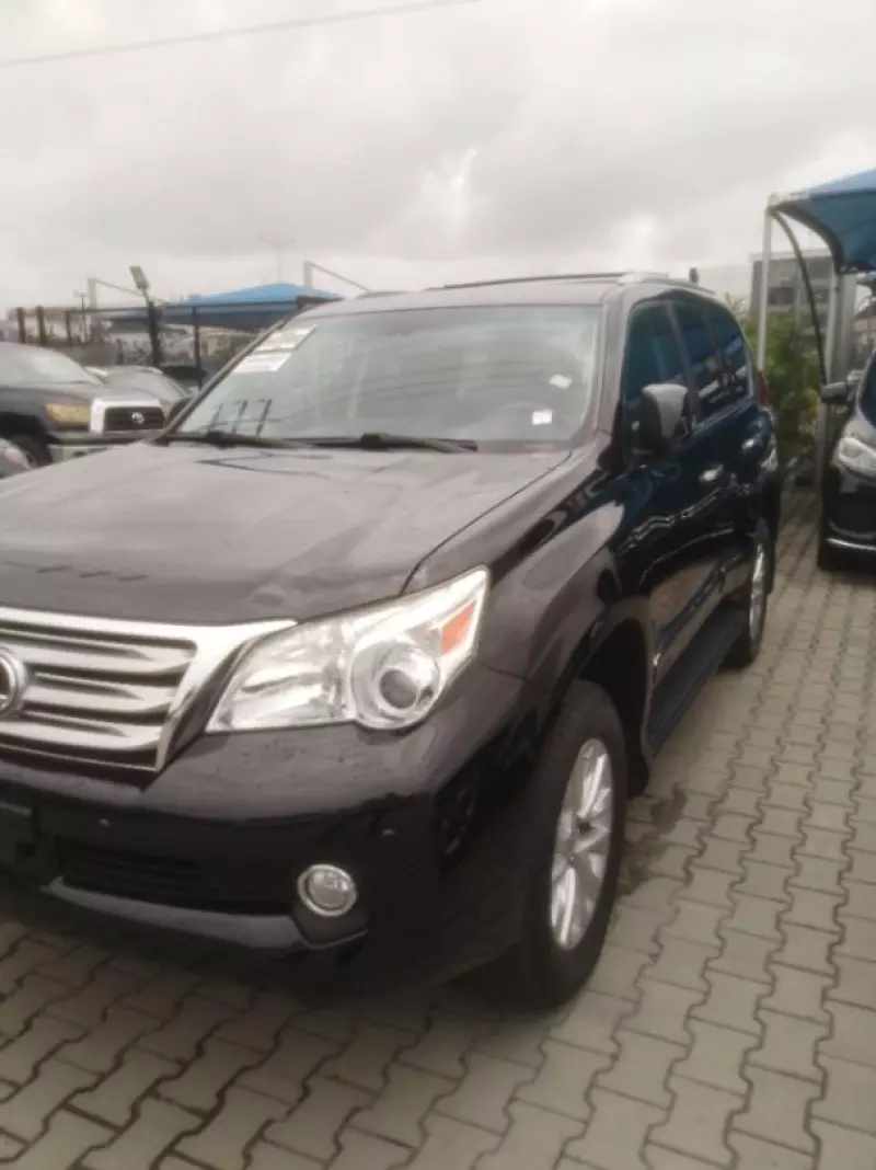Lexus GX 460   - 2013
