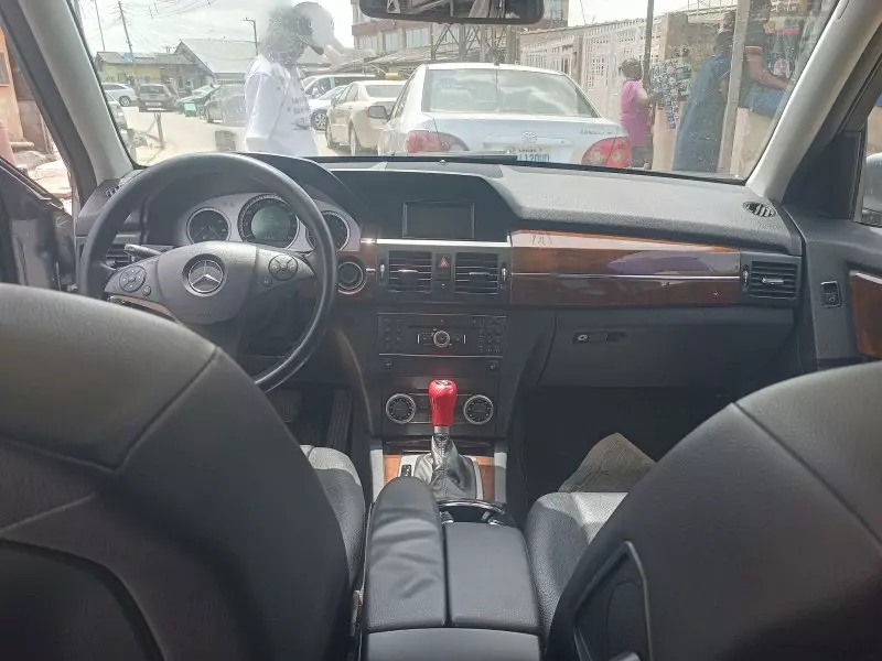 Mercedes-Benz GLK 350   - 2011