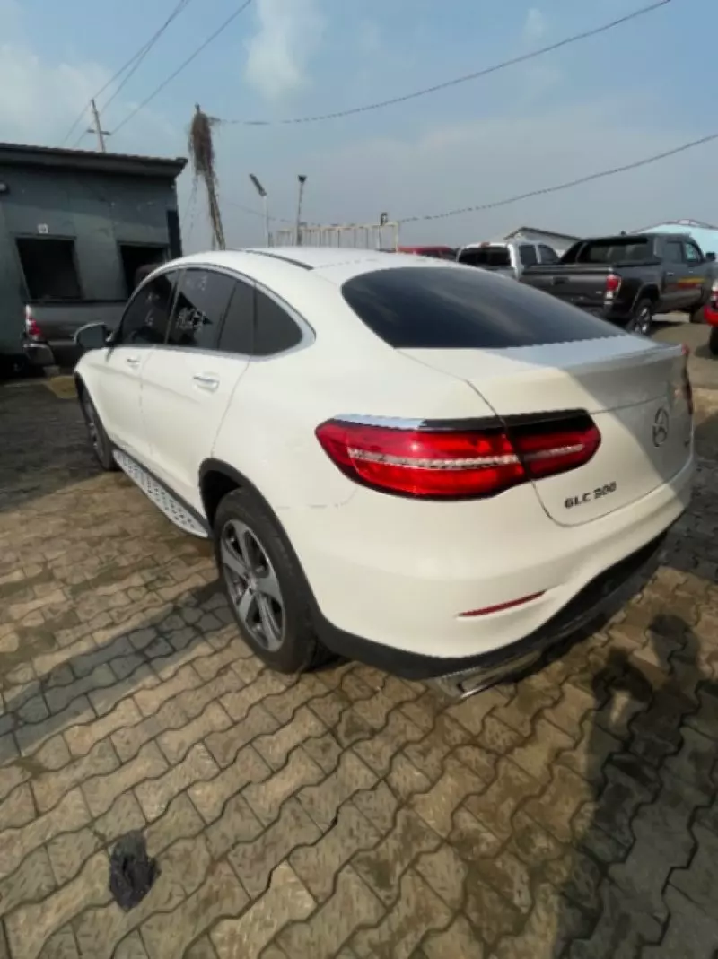 Mercedes-Benz GLC-Class   - 2017