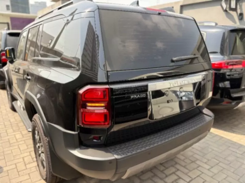 Toyota Prado   - 2024