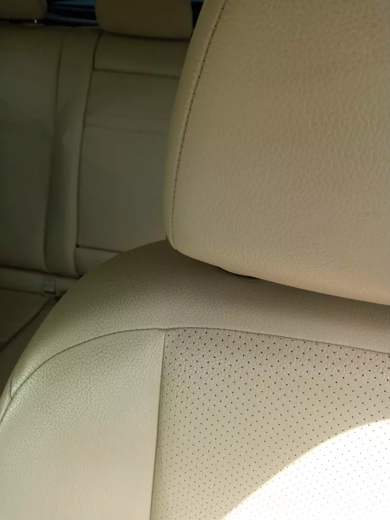 Mercedes-Benz GLK 350   - 2014