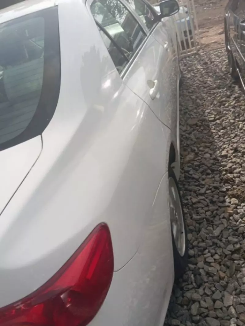 Toyota corolla   - 2009