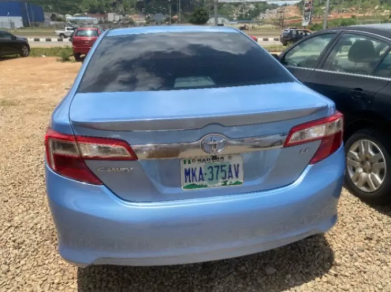 Toyota Camry   - 2007