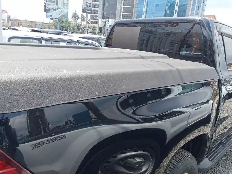 Toyota Hilux   - 2018
