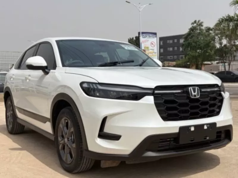 Honda HR-V   - 2023