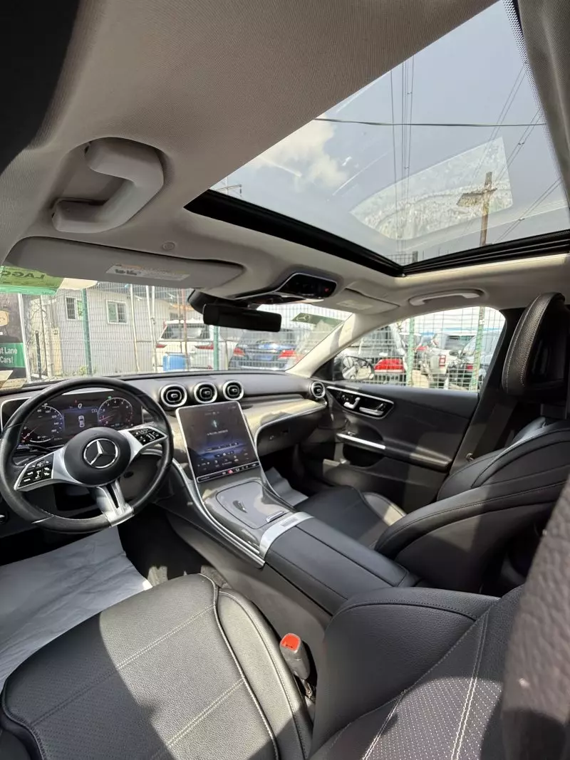 Mercedes-Benz C 300   - 2022