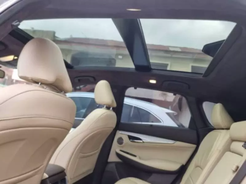 Infiniti Q50   -