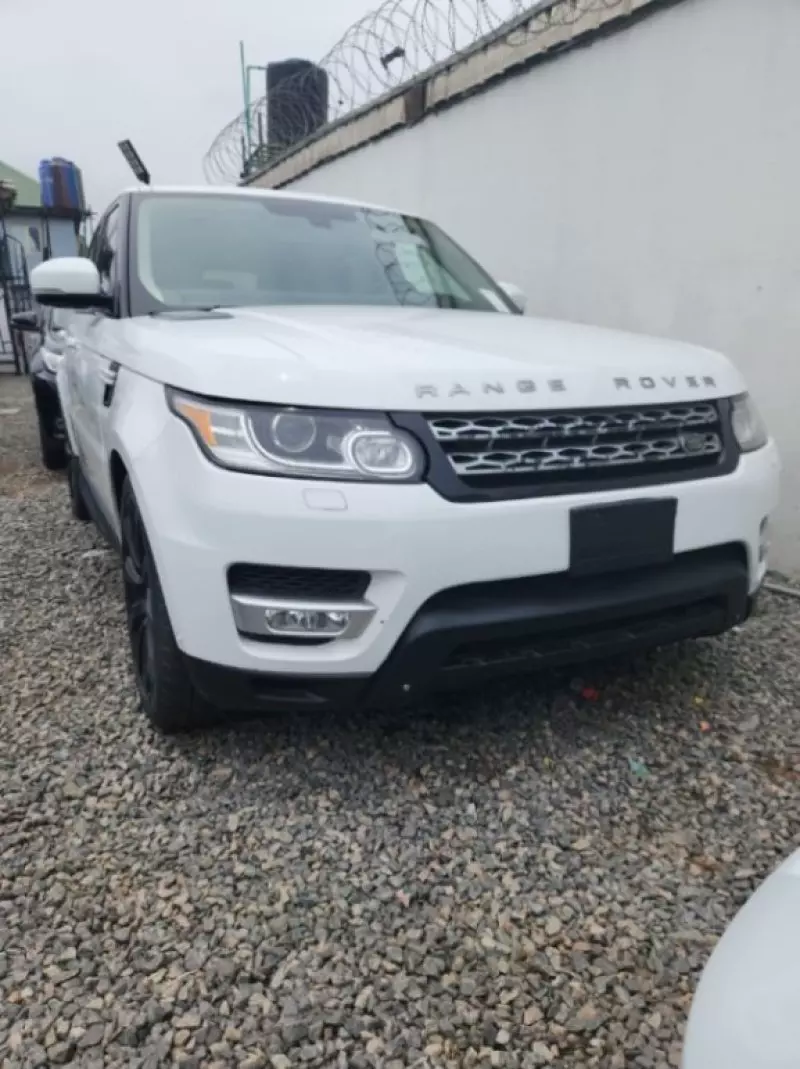 Land Rover Range Rover Sport   - 2014