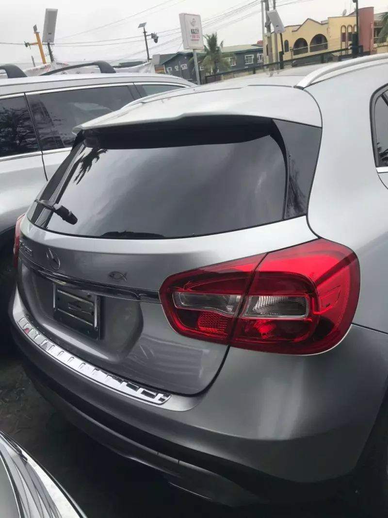 Mercedes-Benz GLA 250   - 2017