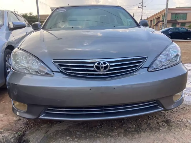 Toyota camry   - 2006