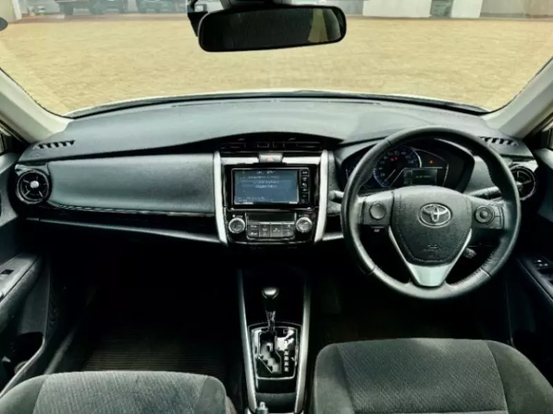 Toyota Axio    - 2018