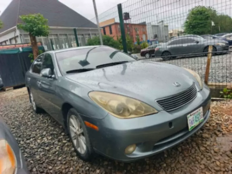 Lexus ES 330   - 2005