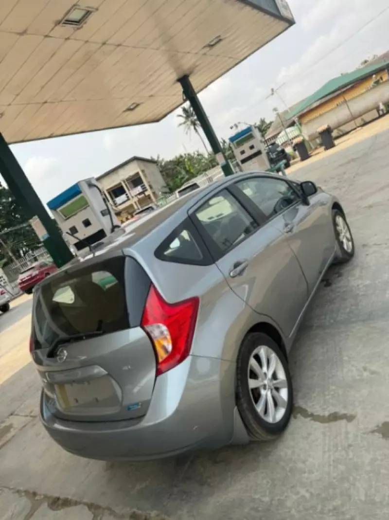 Nissan Note medalist