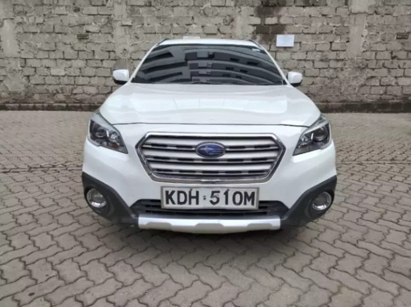 Subaru Outback   - 2015