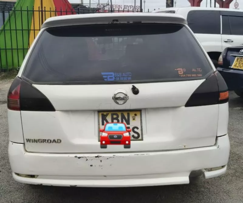 Nissan Wingroad    - 2005