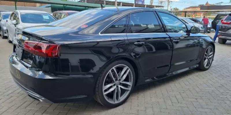 Audi A6   - 2018