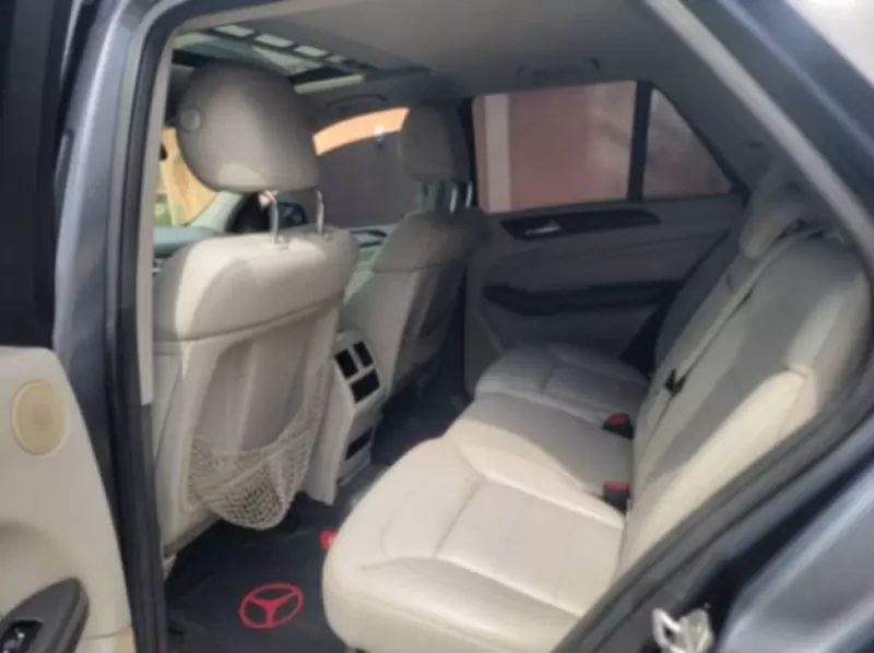 Mercedes-Benz ML 350   - 2012