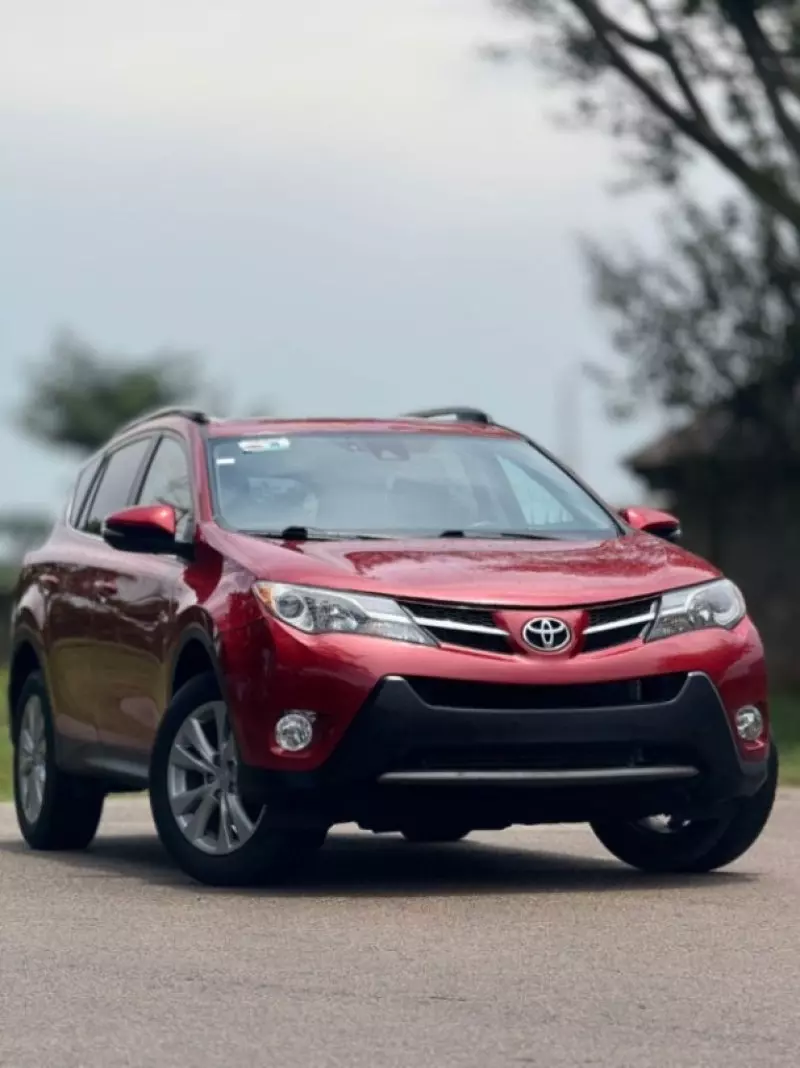 Toyota RAV 4   - 2014