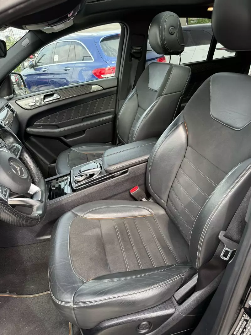 Mercedes-Benz GLE-Class   - 2018