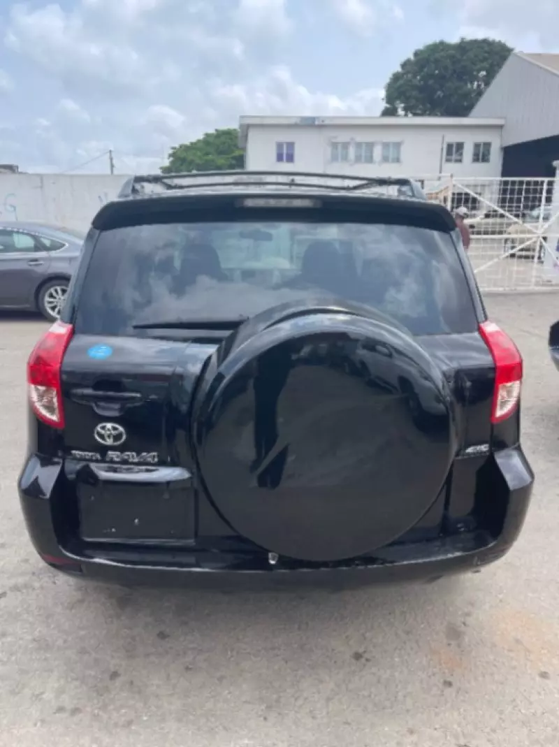 Toyota Rav4   - 2008