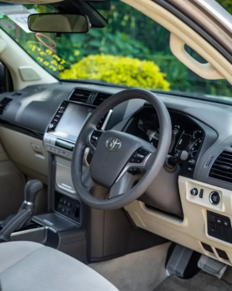 Toyota Landcruiser Prado   - 2019