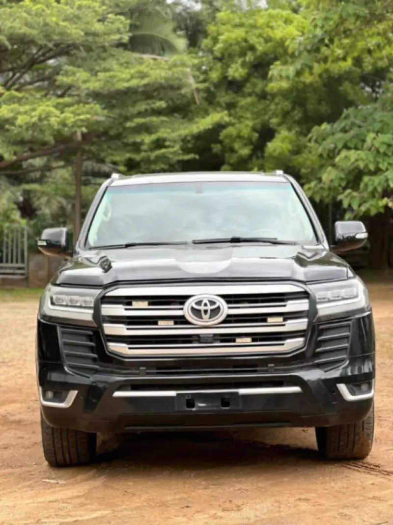 Toyota Prado   - 2011