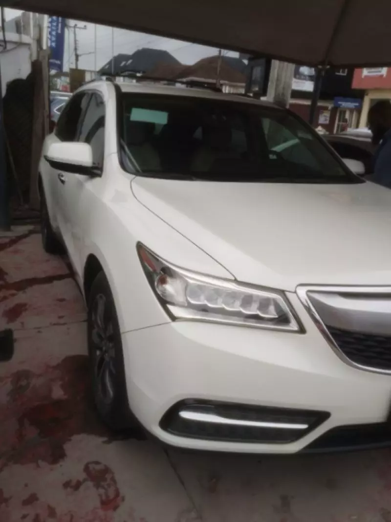 Acura MDX   - 2015