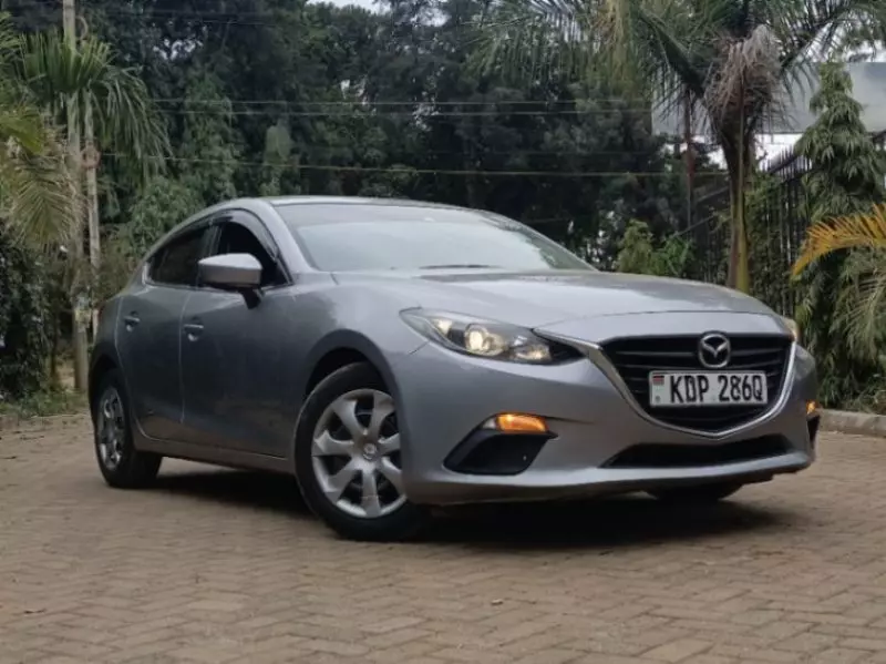 Mazda Axela    - 2016