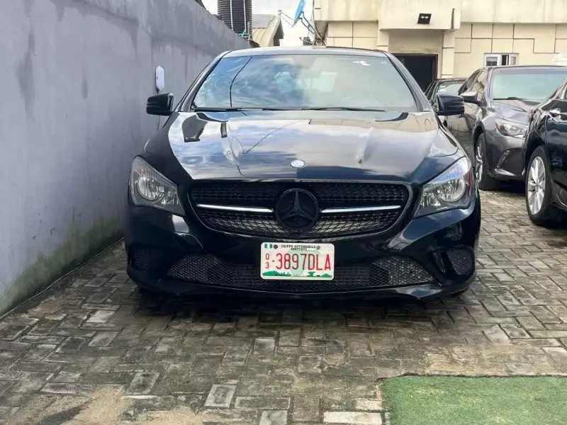 Mercedes-Benz CLA 250   - 2015