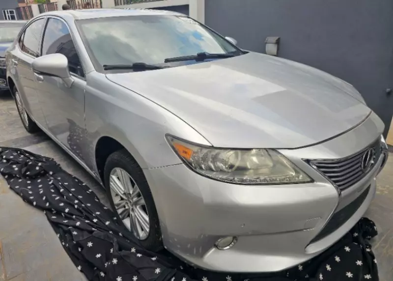 Lexus ES 350
