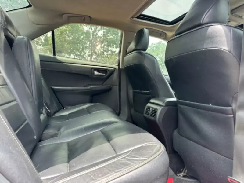 Toyota Camry   - 2015