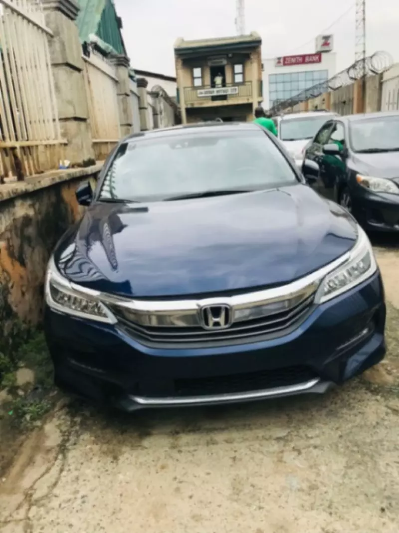 Honda Accord - 2016