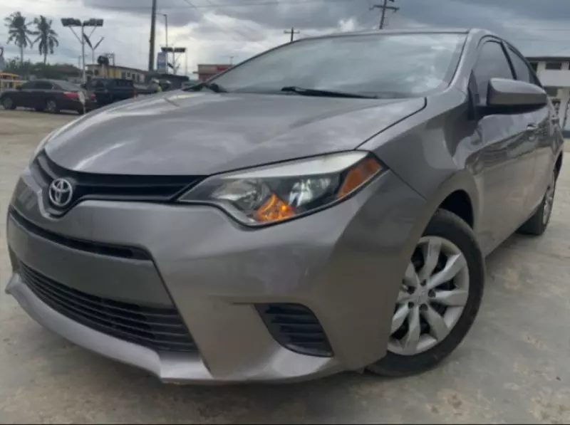 Toyota corolla   - 2016