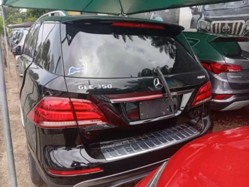 Mercedes-Benz GLE 350   - 2016