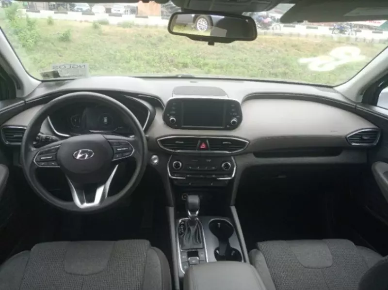 Hyundai Santa Fe   - 2020