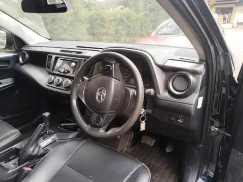Toyota RAV 4   - 2017