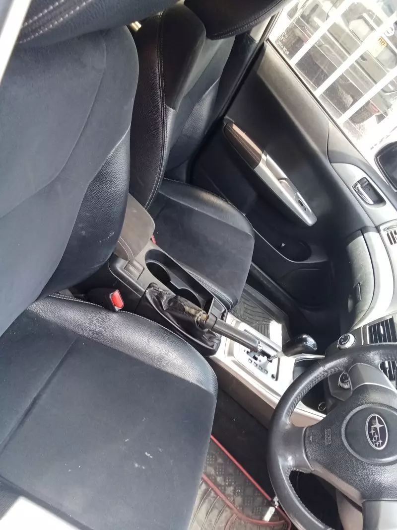 Subaru Impreza   - 2010
