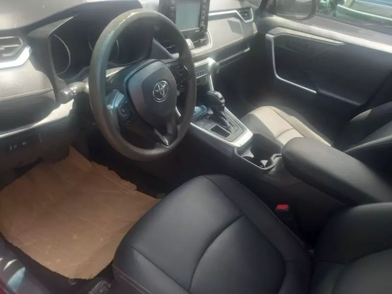 Toyota RAV 4   - 2020