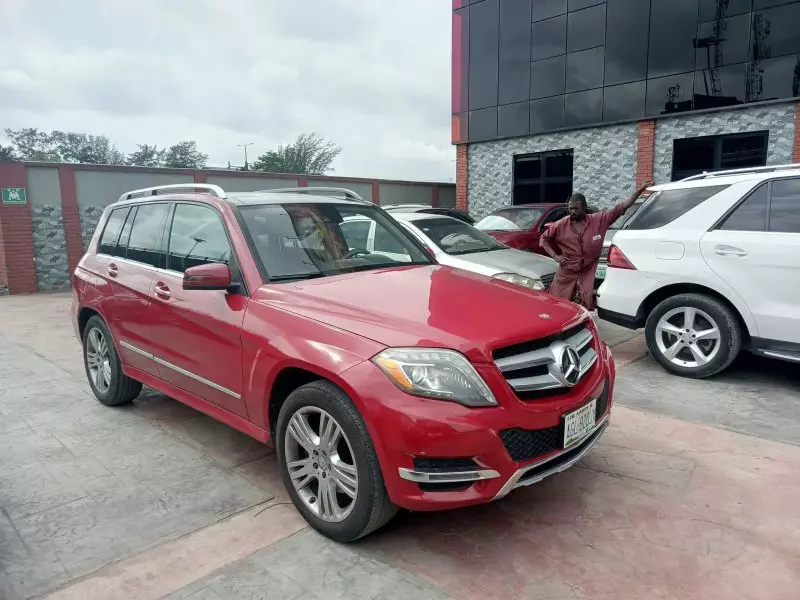 Mercedes-Benz GLK 350   - 2014
