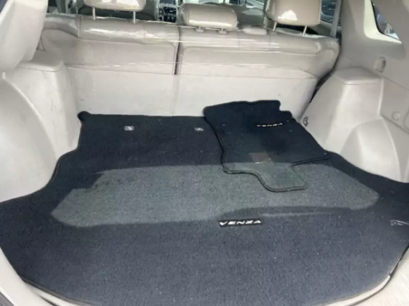 Toyota Venza   - 2013
